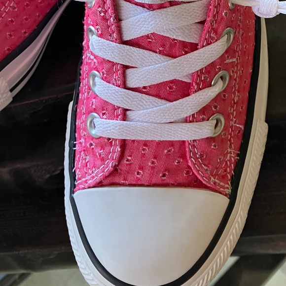 Converse Shorelines Pink Summer Eyelet - Size 9 - Picture 6 of 7